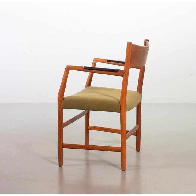 Brown Set of Town Hall Wooden Armchairs by Hans Wegner for Plan Mobler, Denmark, 1947 For Sale - Image 8 of 18