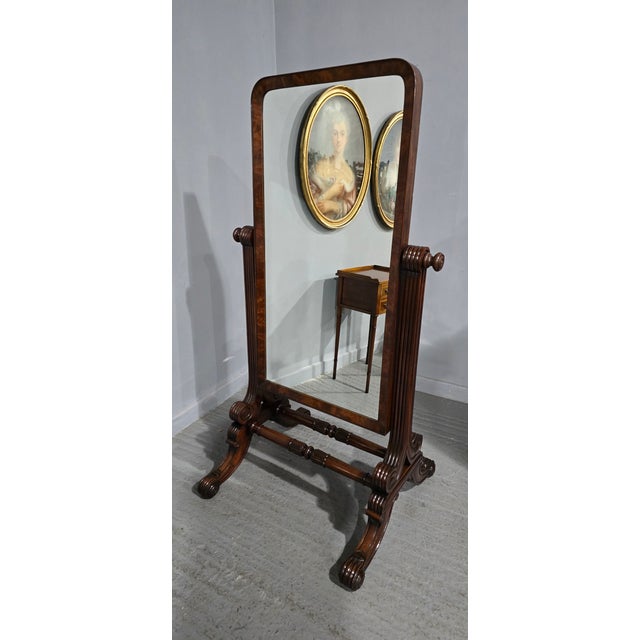 Hollywood Regency Regency Mahogany Cheval Mirror, 1830 For Sale - Image 3 of 14