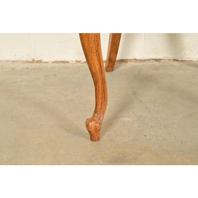 Thomasville French Provincial Louis XV Carved Walnut and Cane Back Dining Chairs, Set of Eight For Sale - Image 10 of 14