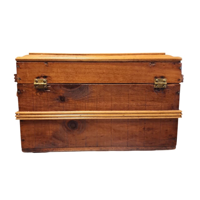 Mid 19th Century Victorian Keepsake Chest For Sale - Image 4 of 9