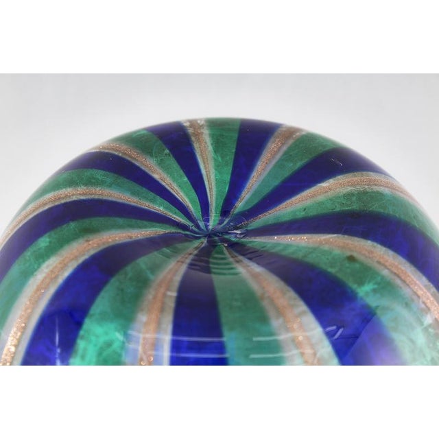 Mid-Century Blown Murano Glass Vase in the style of Venini, Italy, 1960s For Sale - Image 11 of 12