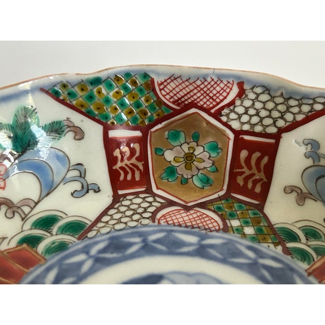 Antique Japanese Imari Bowl, Meiji Period For Sale - Image 4 of 12
