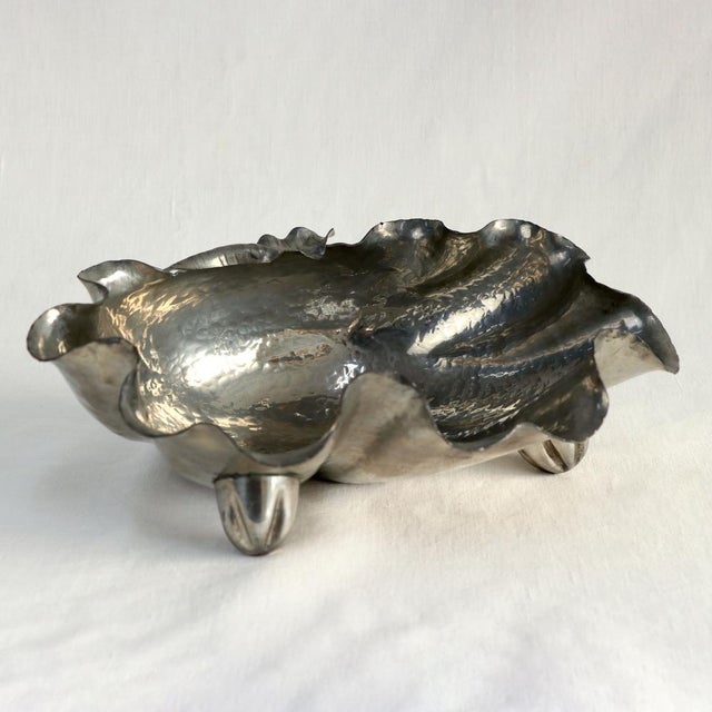 Mid-Century Modern Shell Metal Sculptures by Tommaso Barbi, 1970s, Set of 2 For Sale - Image 3 of 11
