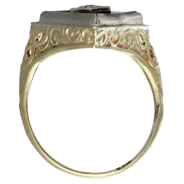 14KYW Onyx & Diamond Ring, size 4.5 For Sale - Image 4 of 5
