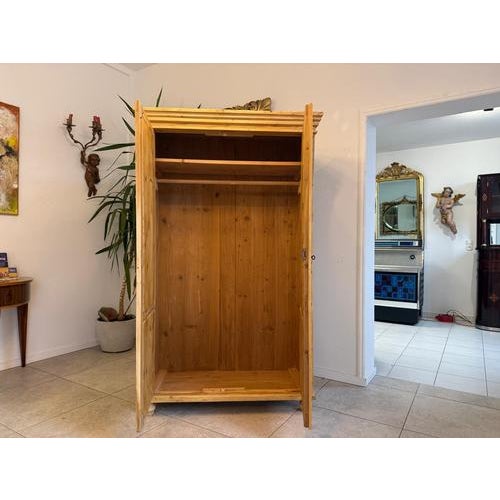Antique Farmhouse Wardrobe in Wood, 1875 For Sale - Image 5 of 9