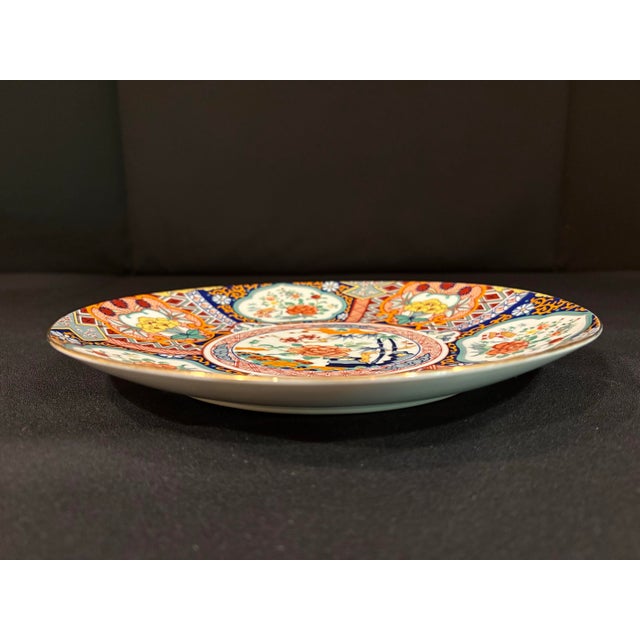 Late 20th Century Colorful Imari Style Porcelain Plate With Floral Motif For Sale - Image 5 of 7