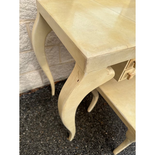 Wood Late 20th Century French Cream Vanity Table With Mirror and Matching Bench, 2 Pieces For Sale - Image 7 of 15