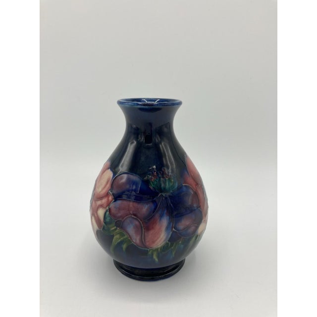 Vintage Moorcroft Small Bud Vase Anemones For Sale - Image 4 of 6