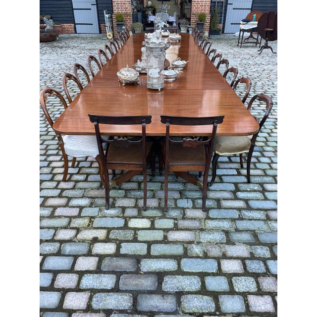 George III 28-Seater Mahogany Dining Table, 1800s For Sale - Image 6 of 18