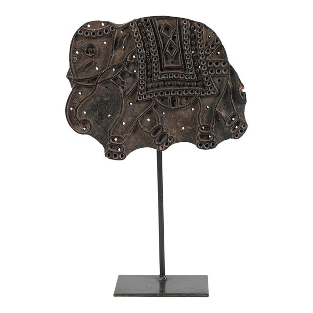 Vintage Ranch Style Solid Wood Handmade Elephant Carved Printing Block on Display Stand Shelf Decor For Sale