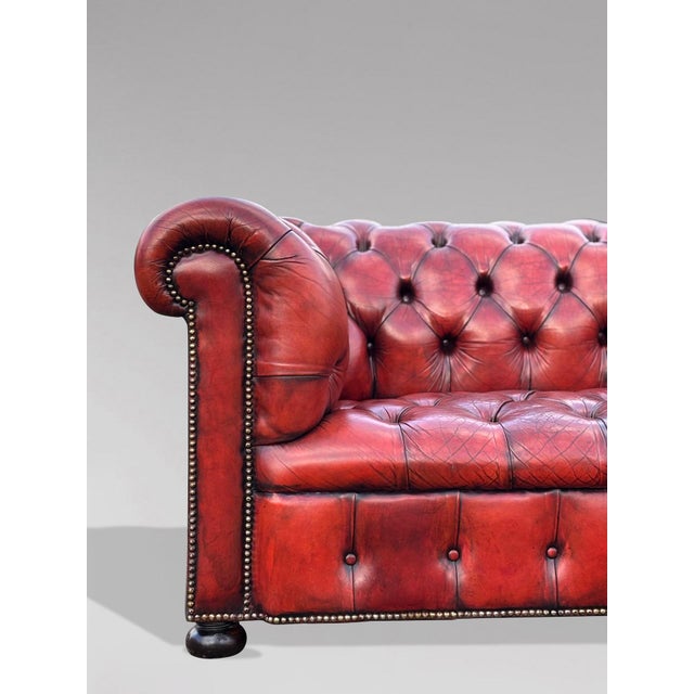 Red 20th Century Red Leather 3-Seater Chesterfield, 1920s For Sale - Image 8 of 9