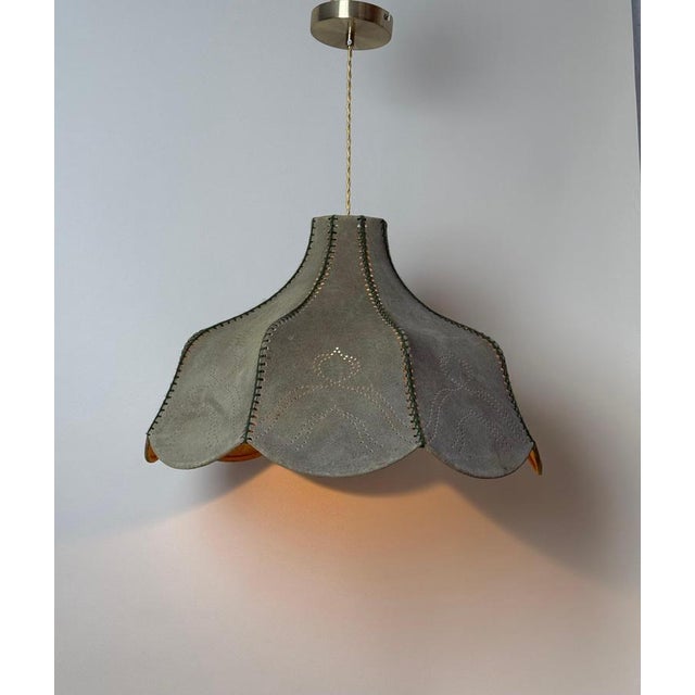 Italian Hand-Sewn Celadon Green Suede Pendant Lamp with Sculptural Flower, 1970s For Sale - Image 6 of 16