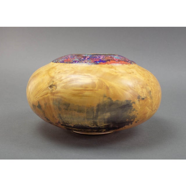 Vintage Marc Wroe Turned Burl Wood Vase Coral Turquoise Sugilite Lapis Sodalite Inlay For Sale In Miami - Image 6 of 9