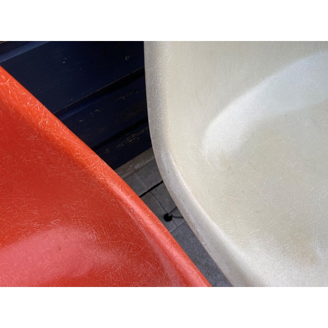 Plastic Vintage Fiberglass DSR Eiffel Chairs by Charles and Ray Eames for Herman Miller, 1950s, Set of 4 For Sale - Image 7 of 18