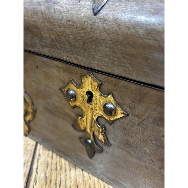 Victorian Brass Decorated Tea Caddy For Sale - Image 5 of 13