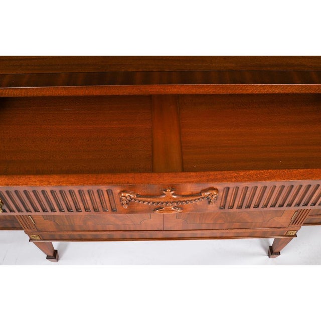 Vintage 20th Century Flame Mahogany Sideboard from Waring & Gillow For Sale - Image 17 of 18