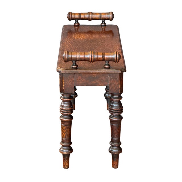 19th Century English Hall Bench or Window Seat of Patinated Oak From the 19th Century For Sale - Image 5 of 12