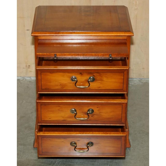 Burr Yew Bedside Tables from Bradley Furniture, Set of 2 For Sale - Image 14 of 18