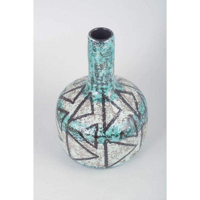 Ingrid Atterberg for Upsala-Ekeby, vase. Spherical vase in glazed ceramic with a heavily textured surface and decorative...