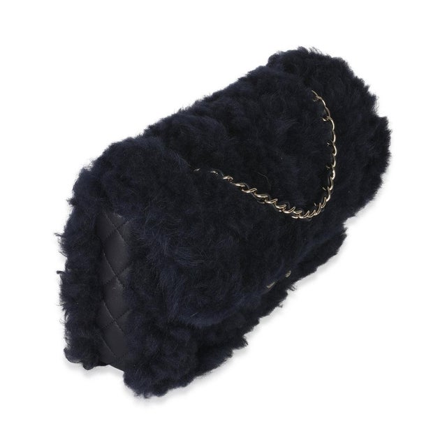Traditional Navy Shearling Quilted Lambskin Medium Flap Bag For Sale - Image 3 of 8