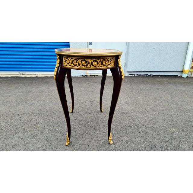 Parquetry French Style Inlaid Accent Oval Table/Desk,side and Center Table For Sale In New York - Image 6 of 10