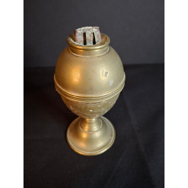 Antique 1840s Spun Brass Standalone Lard / Burning Fluid Lamp Flat Wick Burner For Sale - Image 4 of 16