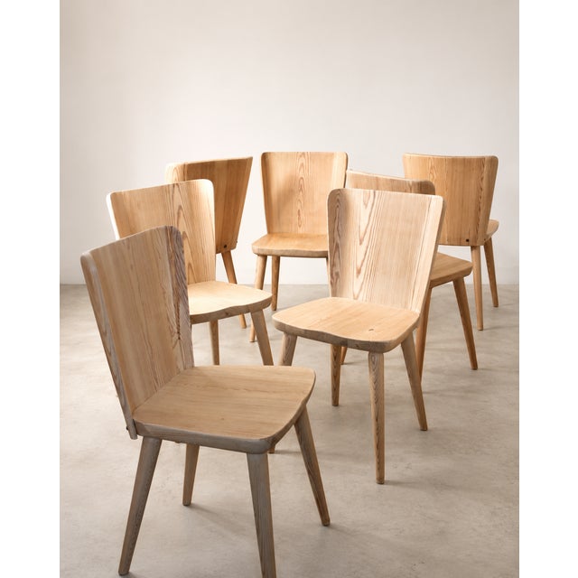 Mid-Century Modern Swedish Pine Modell 510 Dining Chairs by Göran Malmvall for Svensk Fur, Sweden, 1950s, Set of 7 For Sale - Image 3 of 18