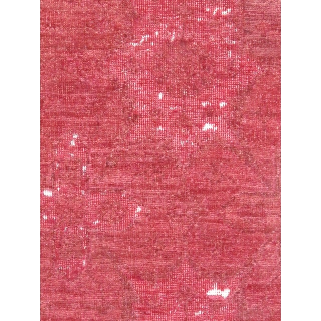 Looking for a rug that makes a statement? Look no further than this gorgeous Lahore rugs. Now Pasargad's best selling rug...