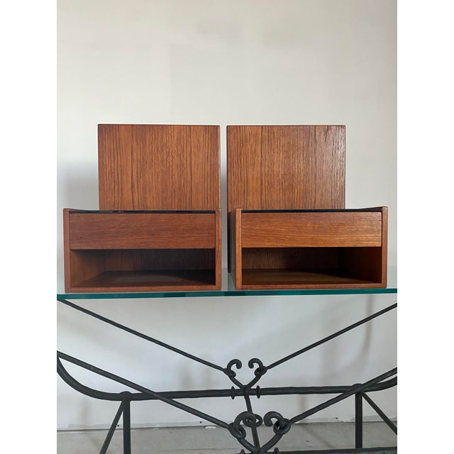 Mid-Century Modern 1950s Hans Wegner for Getama Nightstands, a Pair For Sale - Image 3 of 14