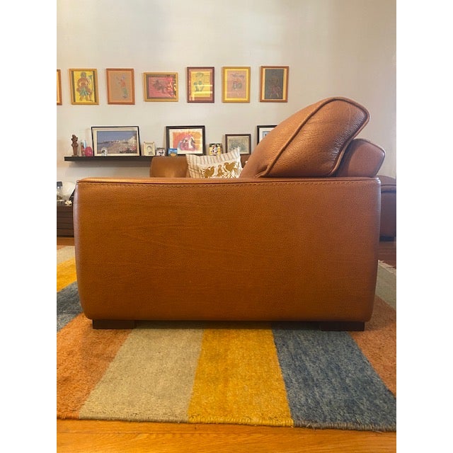 I bought this beautiful piece for my guest bedroom back in 2005. Made of the highest leather quality the Ascot armchair is...