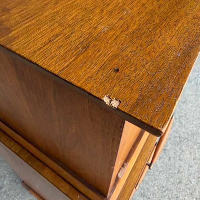 Paul McCobb Style Henredon Heritage Chest of Drawers For Sale - Image 11 of 12