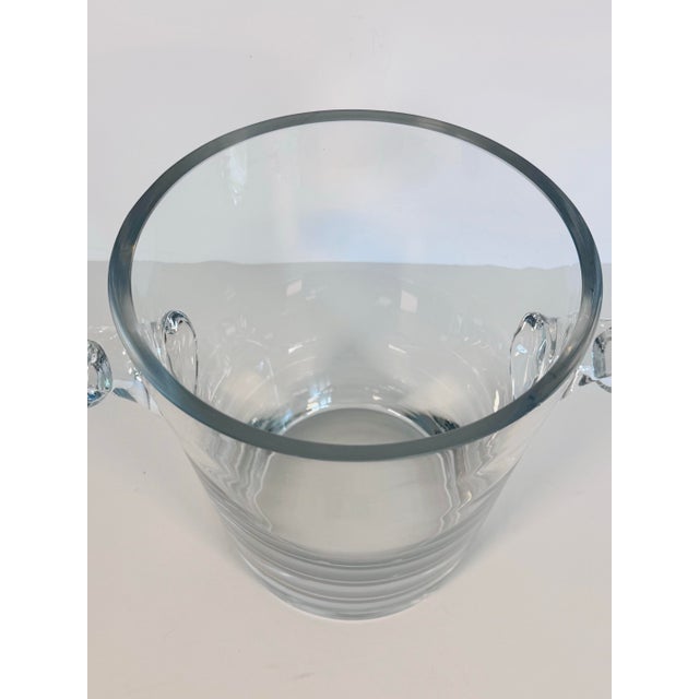 Vintage 1980s Handblown Thick Glass Handled Ice Bucket For Sale In Boston - Image 6 of 7