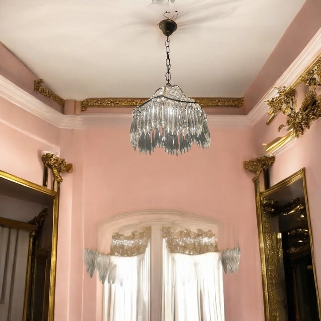 Small crystal brass light pendant 1960’s height including chain and ceiling rose 63 cm height without chain 26 cm width 25...