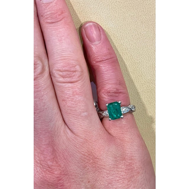 2 Carat Natural Emerald Cut Emerald & 0.85 Ct Diamond Ring in Platinum For Sale - Image 10 of 18