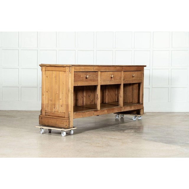 Late 19th Century Large 19th Century English Pine Shop Counter, 1870s For Sale - Image 5 of 15