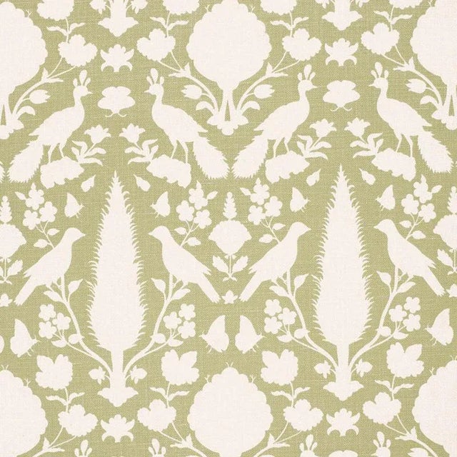 Based on a documentary print, derived itself from a 17th-century Persian damask, Chenonceau features enchanting flora-and-...