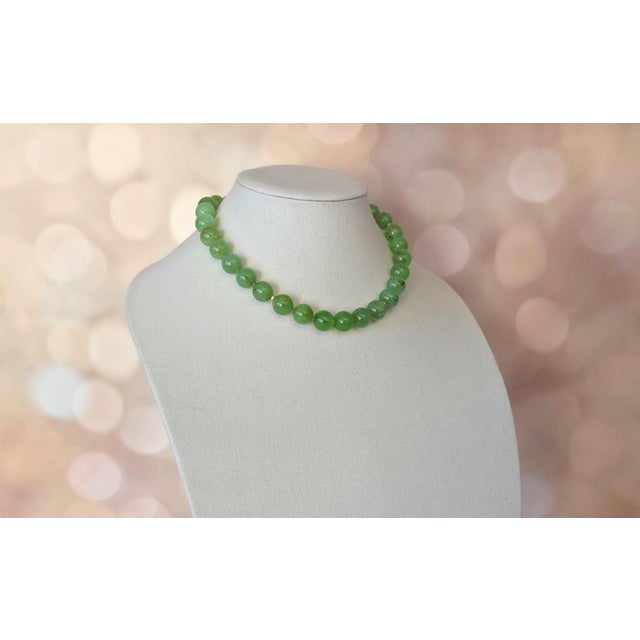 Australian Chrysoprase Beaded Necklace With Sterling Silver Chrysoprase Clasp For Sale In Cleveland - Image 6 of 12