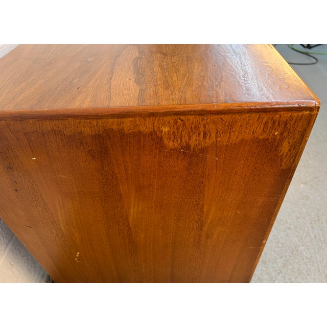 Lane "Perception" Mid-Century Modern Credenza For Sale - Image 16 of 17