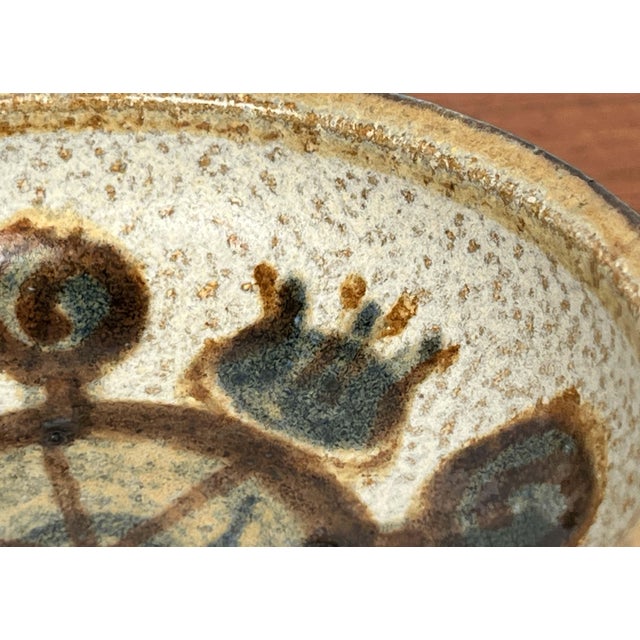Beige Mid-Century Modern Danish Studio Pottery Bowl from Søholm, 1960s For Sale - Image 8 of 11