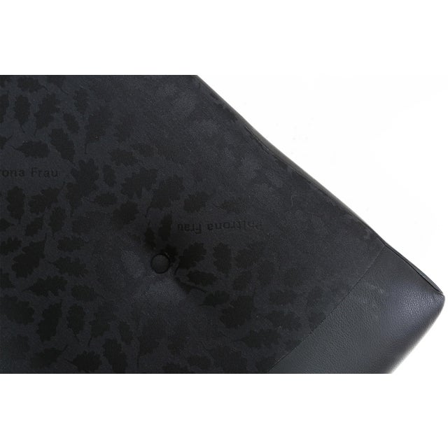 Dezza 2-Seater Sofa by Gio Ponti for Poltrona Frau, 2011 For Sale - Image 6 of 14