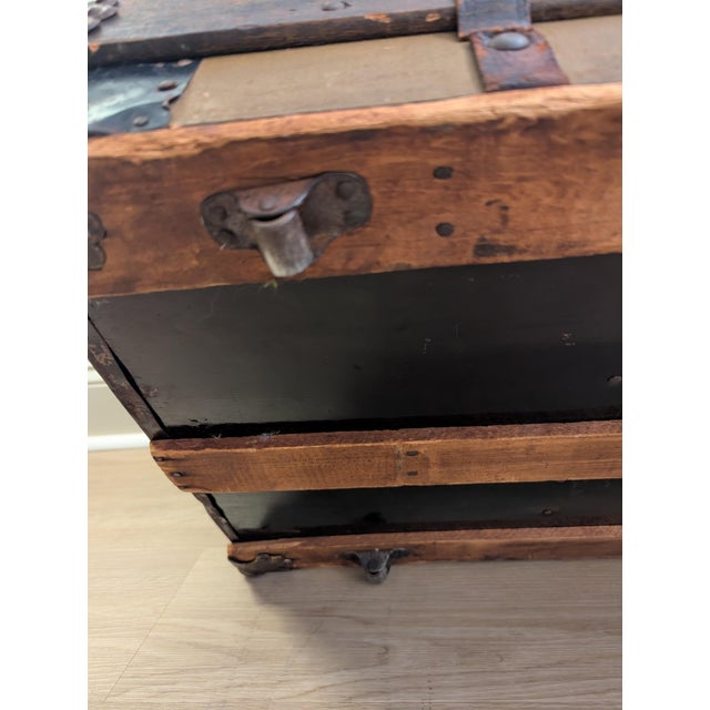 19th Century American Canvas and Oak Flat-Top Steamer Trunk With Lithograph Interior For Sale - Image 11 of 15
