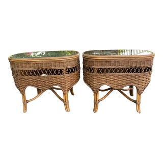 1960s Boho Chic French Vintage Wicker and Rattan Scallop Edge Side Tables With Glass, a Pair For Sale