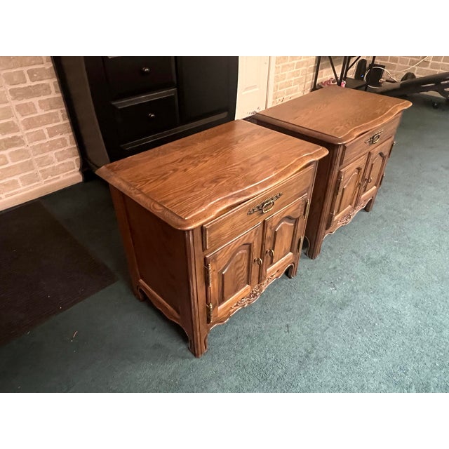 Absolutely beautiful pair of authentic Pennsylvania House solid oak nightstands in excellent condition. These are NOT...