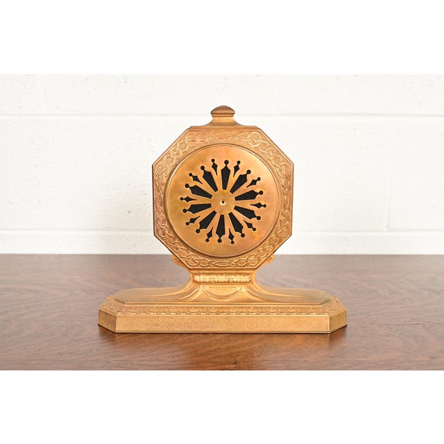 Tiffany Studios New York Arts & Crafts Bronze Doré Desk Clock or Mantel Clock, Circa 1910 For Sale - Image 10 of 14