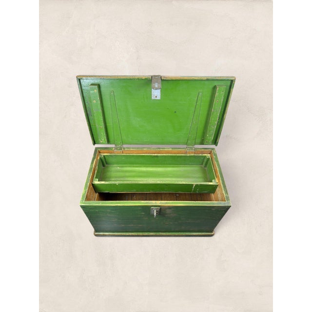 English Antique English Green Painted Pine Blanket Chest C 1905 For Sale - Image 3 of 11