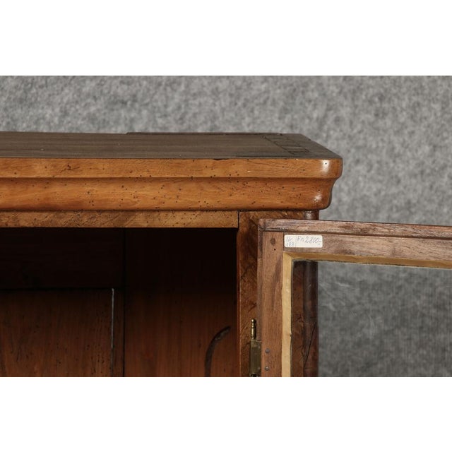 Small Antique Biedermeier Showcase, 19th Century For Sale - Image 16 of 18