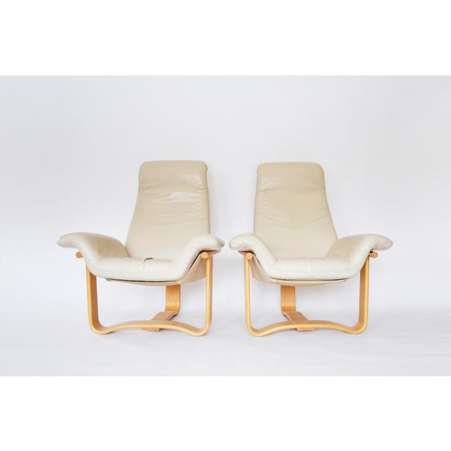 Original set of 2 Manta lounge chairs (armchairs) designed by Ingmar Relling in the 1970s and manufactured by Westnofa,...