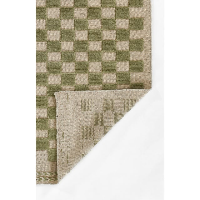Momeni Willow Green Hand Woven 2'6" X 8' Runner For Sale - Image 4 of 10