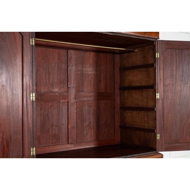 English George III Walnut Linen Press, 1800 For Sale - Image 14 of 16