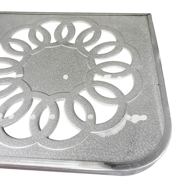 Mid-Century Modern Vintage Aluminum Folding Metal Chairs - Set of 4 For Sale - Image 3 of 11